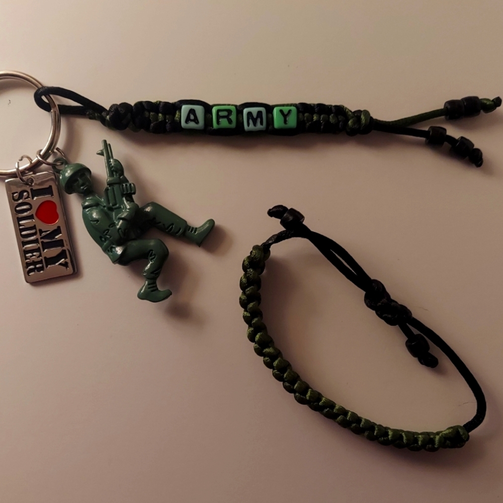 I Love My Soldier Army Keychain and Adjustable Bracelet